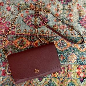 Tory Burch Robinson Chain Wallet